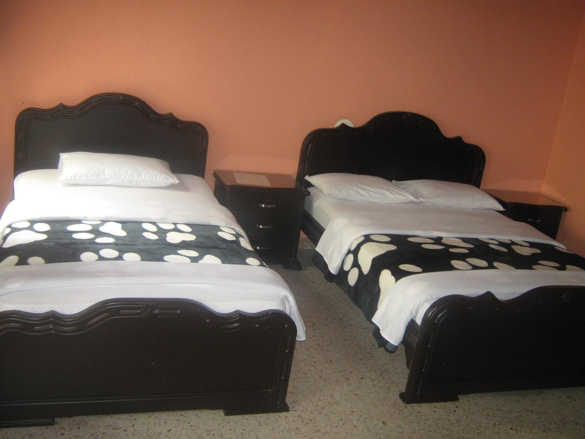 Hotel Ejecutivo Pereira Esterno foto