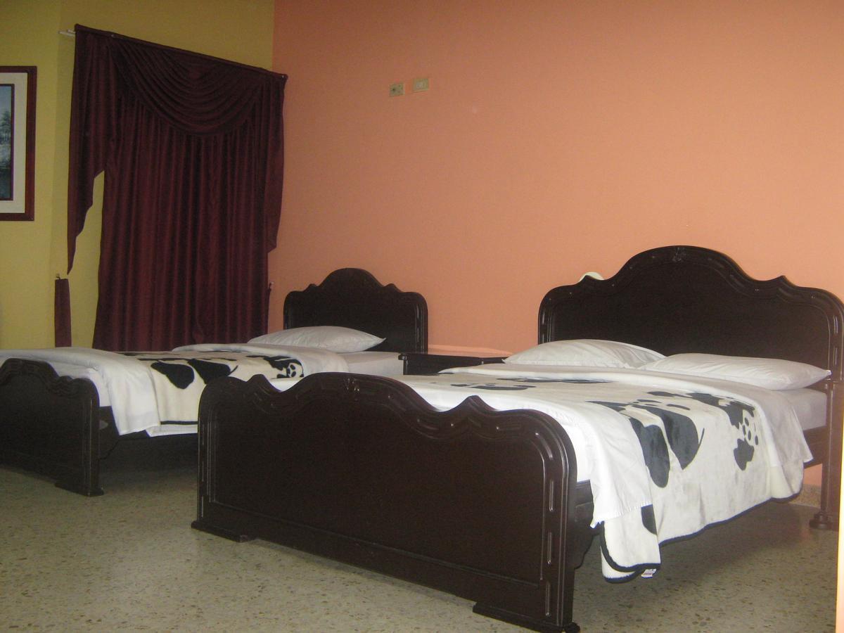 Hotel Ejecutivo Pereira Esterno foto