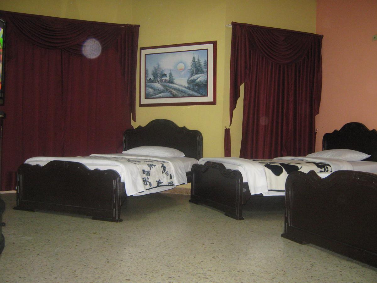 Hotel Ejecutivo Pereira Esterno foto