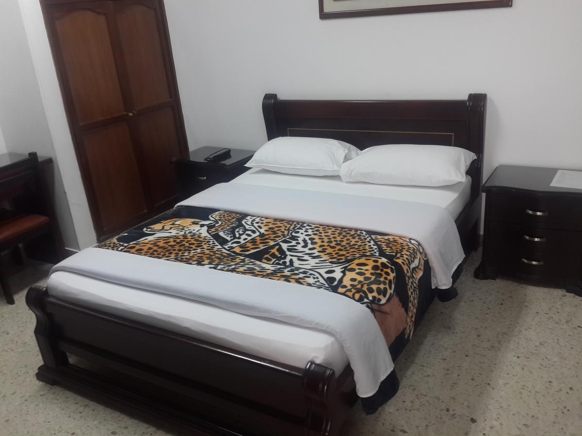 Hotel Ejecutivo Pereira Esterno foto