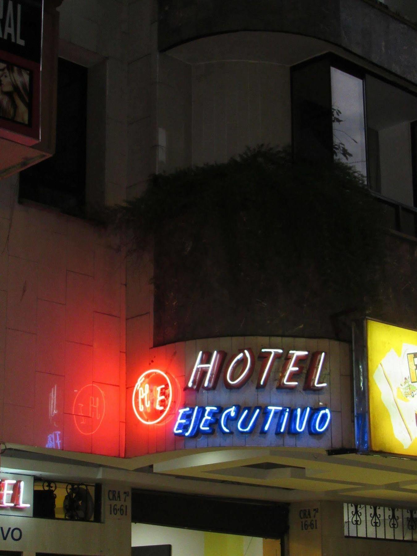 Hotel Ejecutivo Pereira Esterno foto