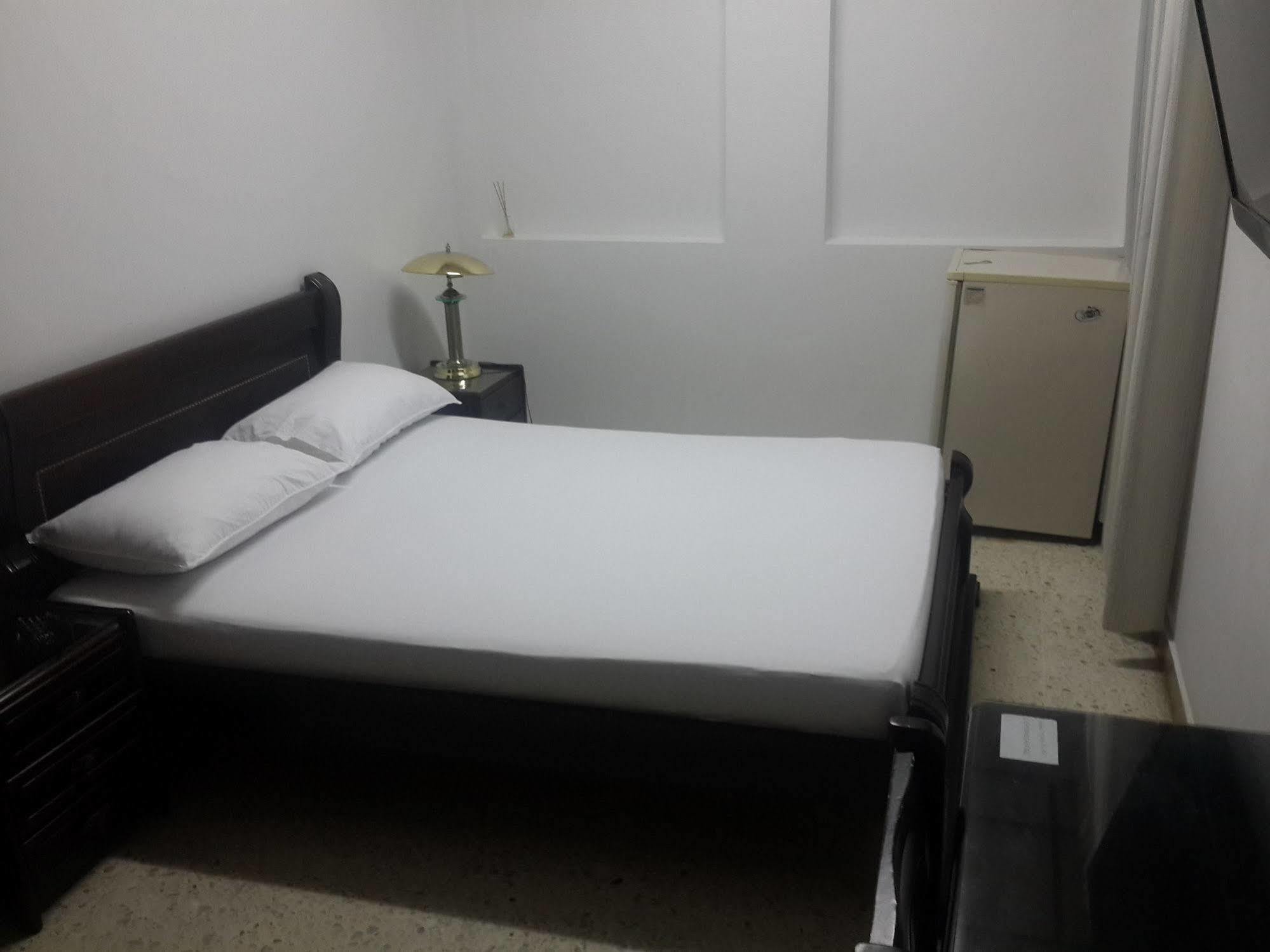 Hotel Ejecutivo Pereira Esterno foto